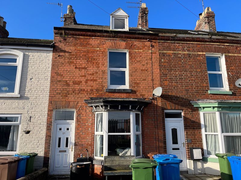 3 bed property for sale in Moorfield Road, Bridlington YO16, £115,000