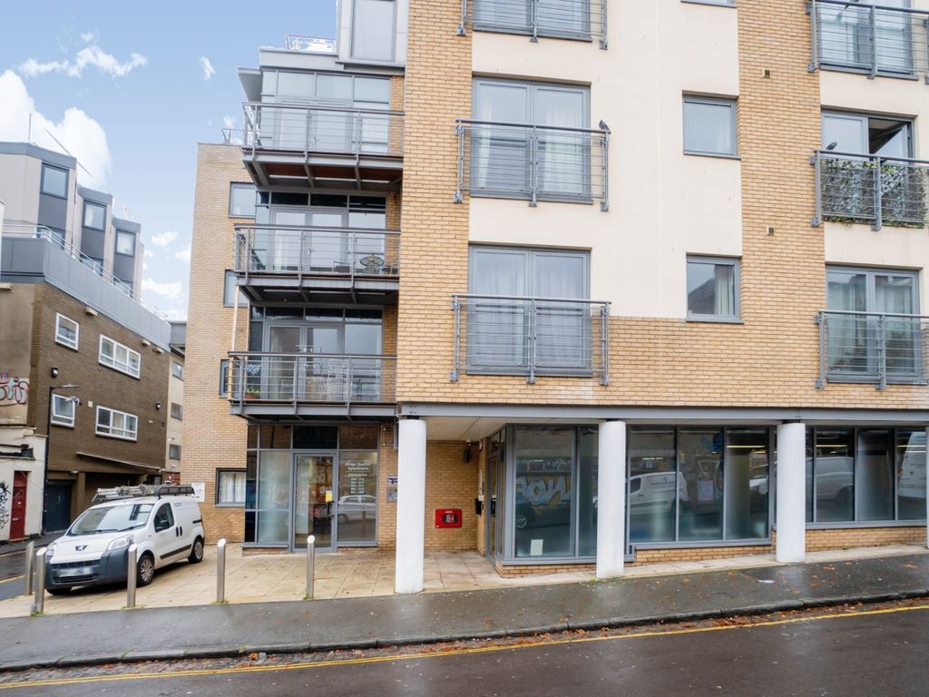 Kings Quarter Apartments, 15 King Square Avenue, Bristol, Somerset BS2  