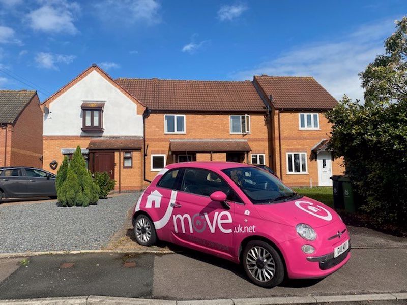 2 bed terraced house to rent in Squirrel Drive, Worcester WR5, £925 pcm