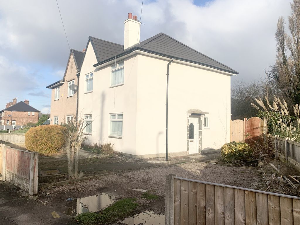 3 bed semidetached house to rent in Tollerton Road, Liverpool