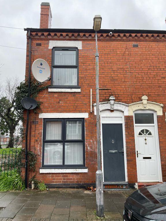 3 bed terraced house for sale in Birchwood Road, Birmingham B12, £