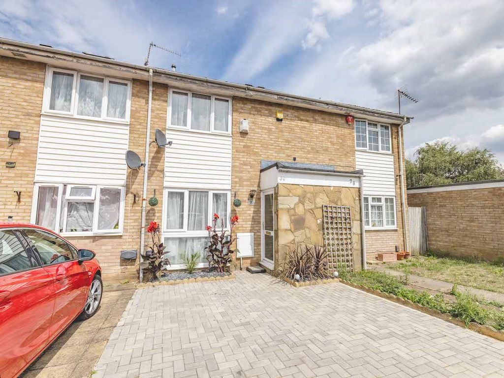 3 bed terraced house for sale in Torridge Road, Langley SL3 Zoopla