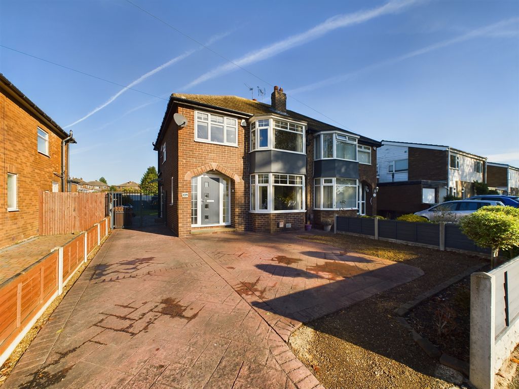 3 bed semidetached house for sale in Haigh Road, Rothwell, Leeds LS26