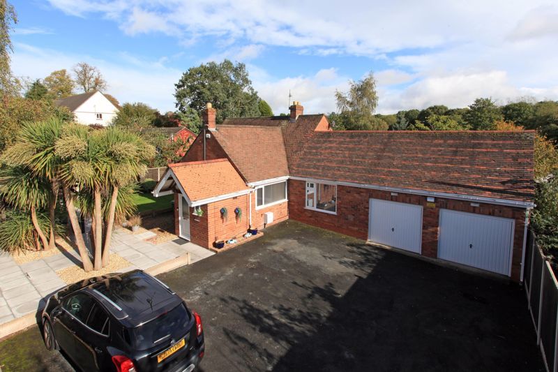 4 bed bungalow for sale in Ashley Road, St. Telford TF2, £