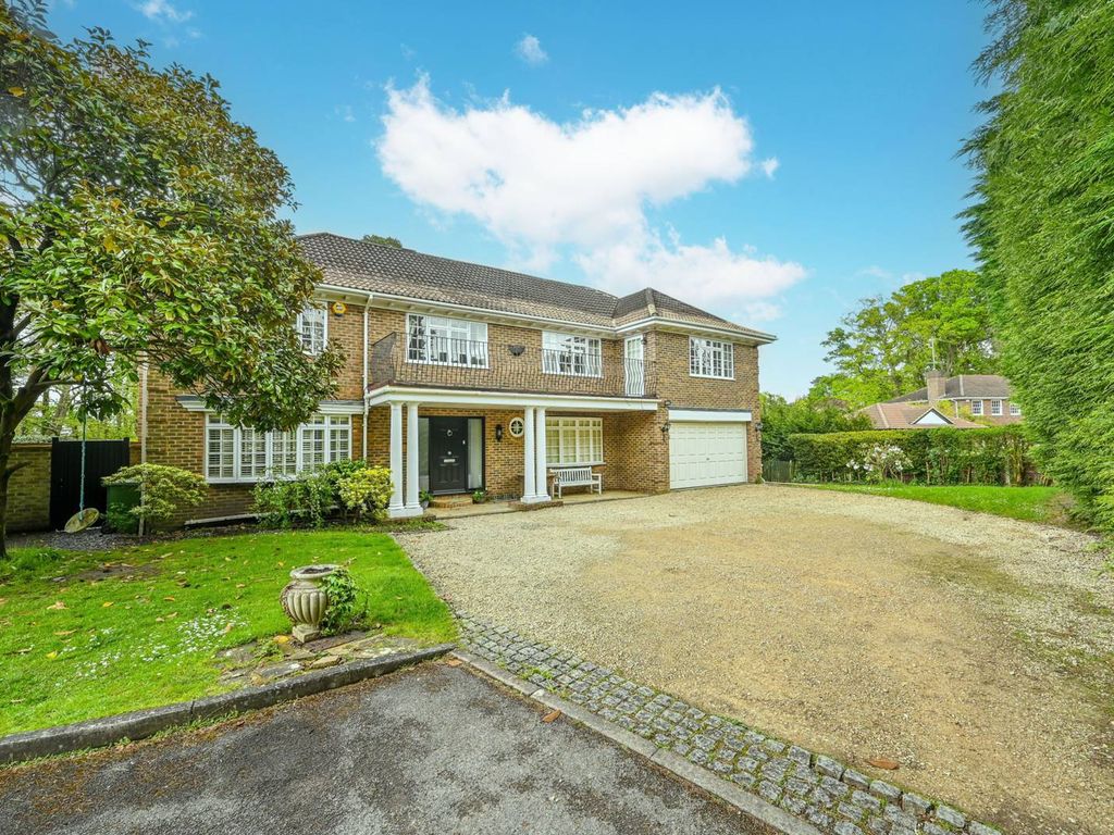 5 bed detached house for sale in Birch Grove, Pyrford GU22 Zoopla