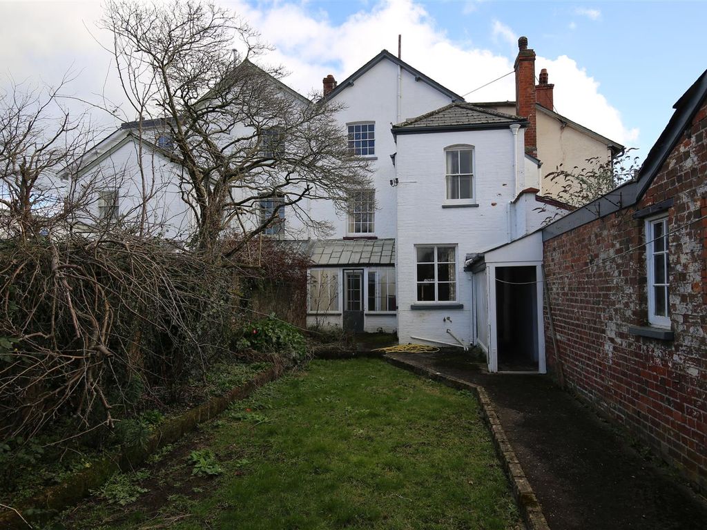 5 bed terraced house for sale in Melbourne Street, Tiverton EX16 Zoopla