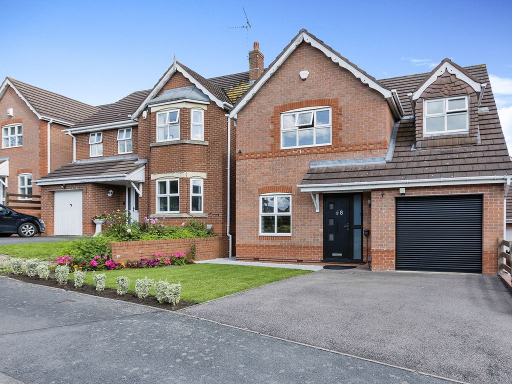 4 bed detached house for sale in Little Dunmow Road, Humberstone