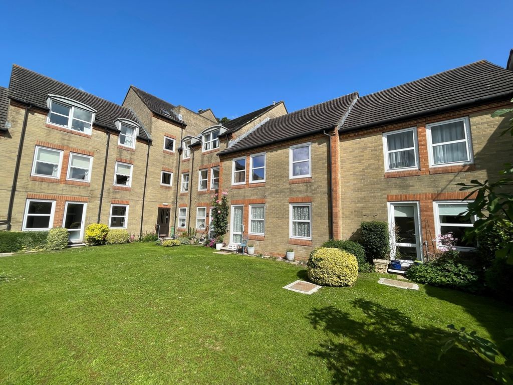 1 bed property for sale in Home Sarum House, Wilton Road, Salisbury SP2