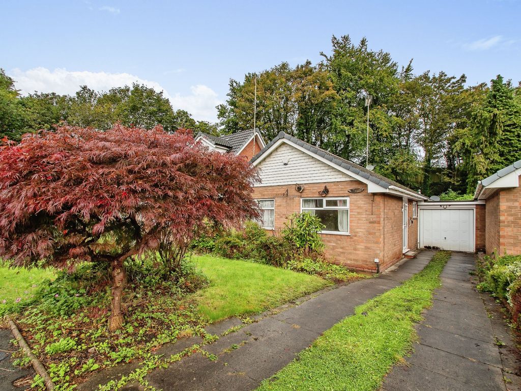 2 bed bungalow for sale in Hawthorne Drive, Worsley, Manchester, Greater Manchester M28, £