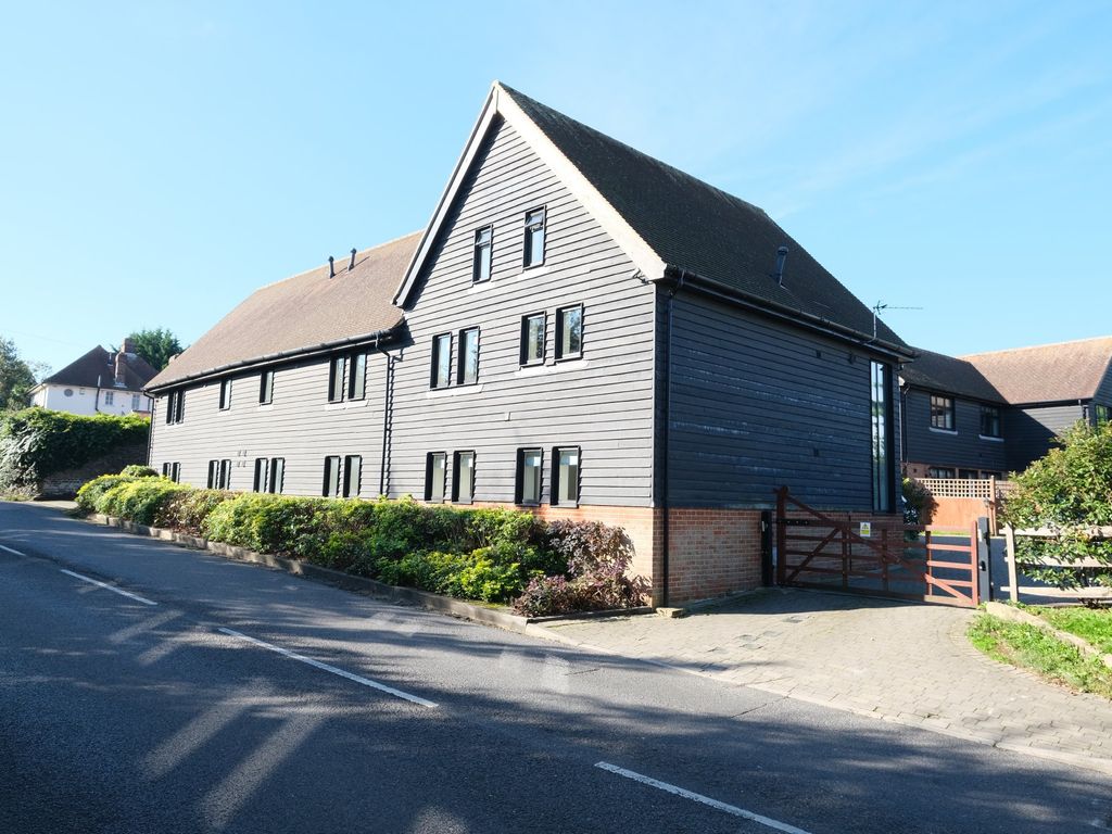 Alma Barn Mews, Orpington BR6  