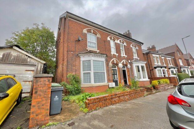 2-bed-flat-to-rent-in-sutton-road-walsall-ws1-850-pcm-zoopla