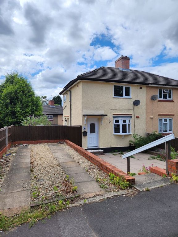 2 bed semidetached house to rent in Cradley Road, Netherton, Dudley