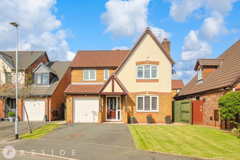 4 bed detached house for sale in Rilldene Walk, Norden, Rochdale OL11, £425,000 Zoopla