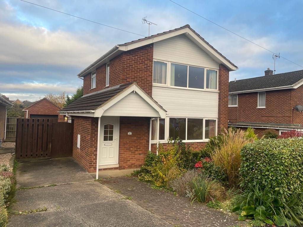 3 bed detached house for sale in Ladywood Avenue, Belper DE56, £250,000