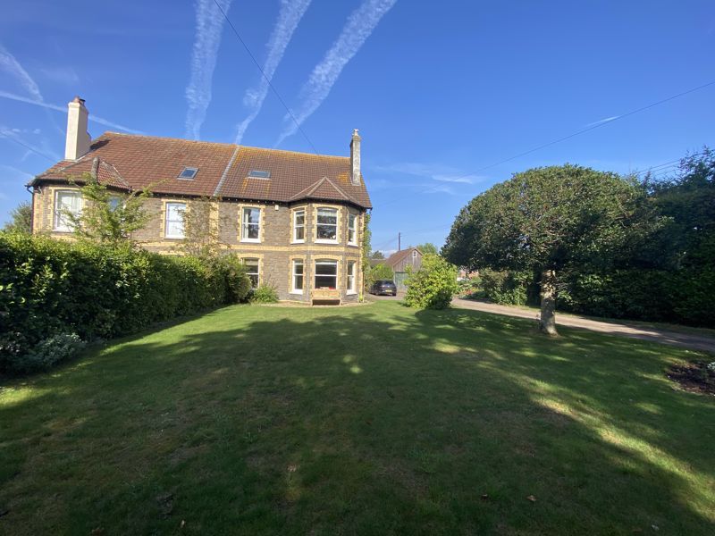 6 bed semidetached house for sale in Gloucester Road, Thornbury