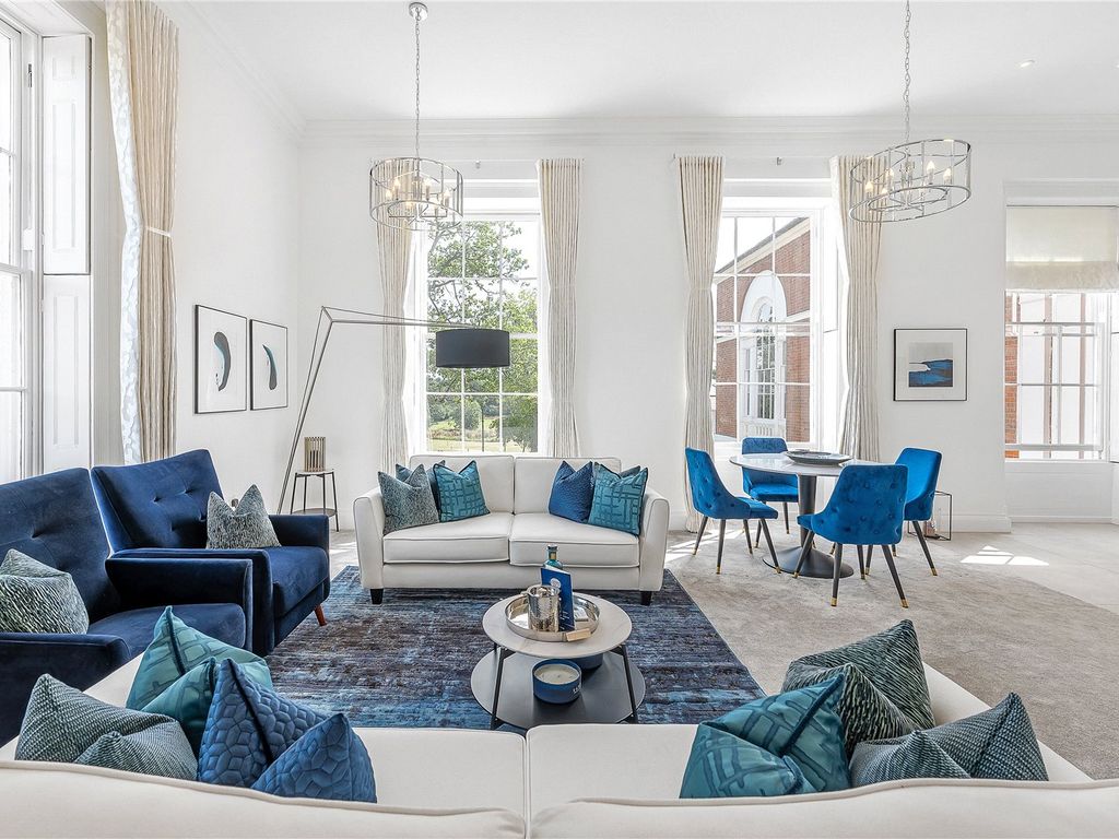 New home, 2 bed flat for sale in Dark Lane, Great Warley, Brentwood