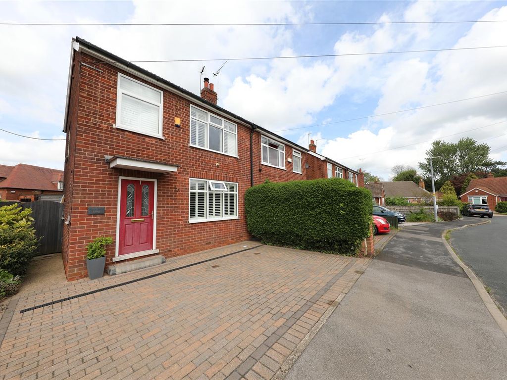 3 bed semidetached house for sale in Kirby Drive, Cottingham HU16, £
