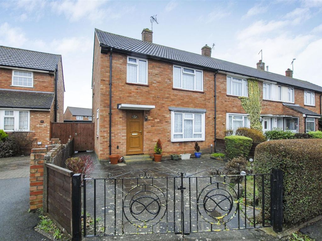 3 bed end terrace house for sale in St. Margarets Close, Iver SL0 Zoopla