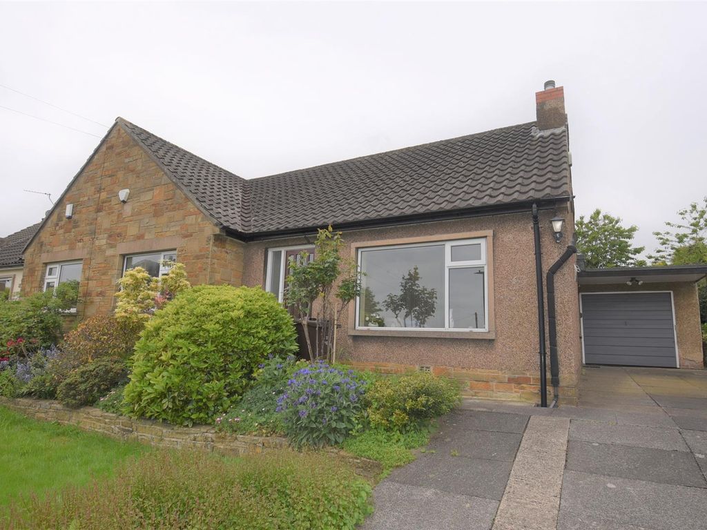 2 bed semidetached bungalow for sale in Belton Grove, Huddersfield HD3
