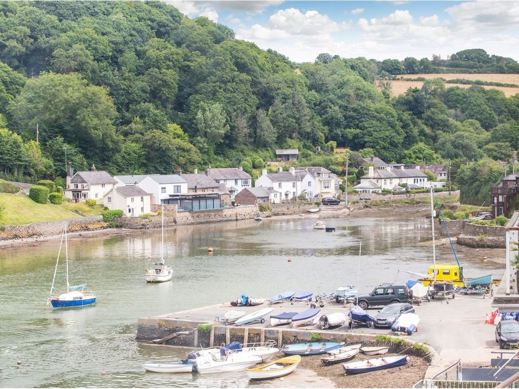 3 bed detached house for sale in Bridgend, Noss Mayo, Plymouth PL8 Zoopla