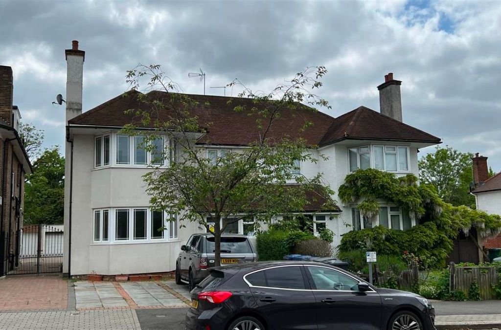 2 bed flat to rent in Lyndale Avenue, London NW2 Zoopla