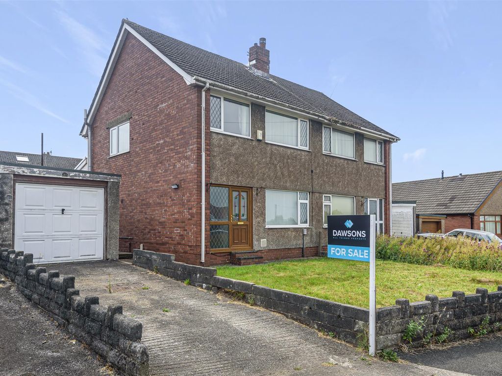 3 bed semidetached house for sale in Weig Fach Lane, Fforestfach