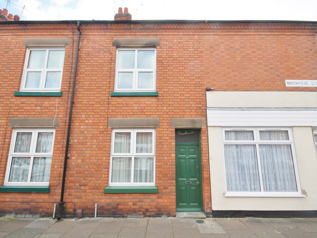 2 bed terraced house to rent in Browning Street, West End, Leicester