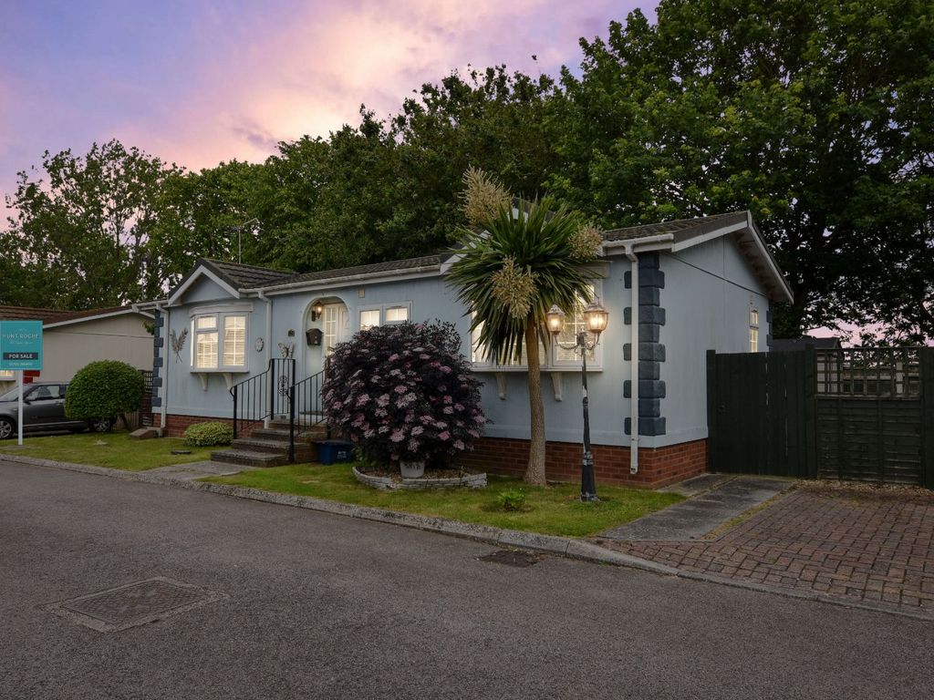 2 bed bungalow for sale in East Beach Park, Shoeburyness, Essex SS3, £