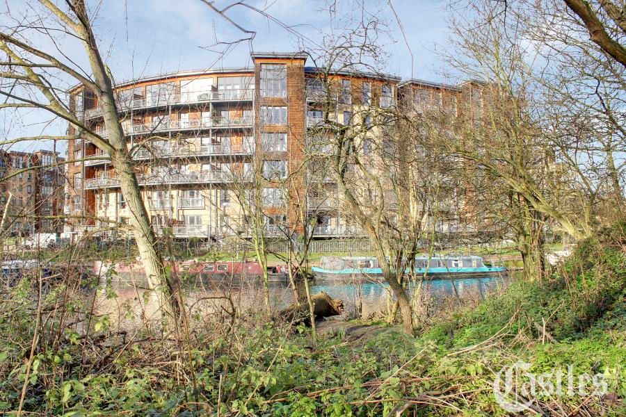 1 bed flat to rent in Waterfront House, Hackney E5 Zoopla