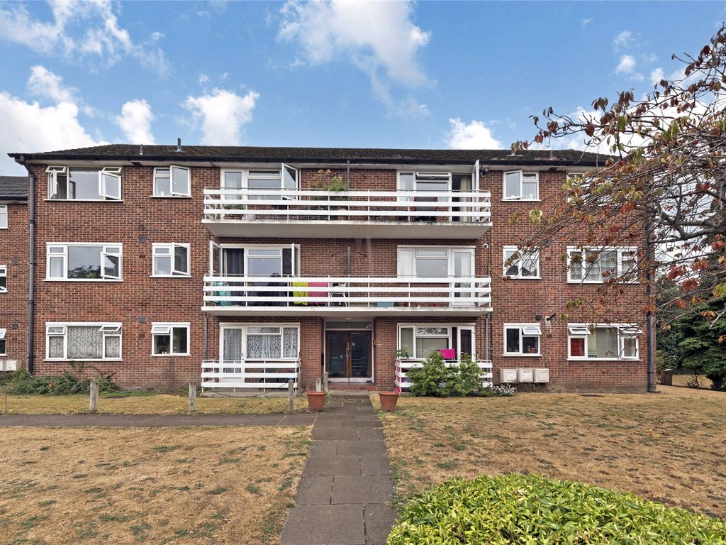 1 bed flat for sale in St. Andrew's Square, Surbiton KT6 Zoopla