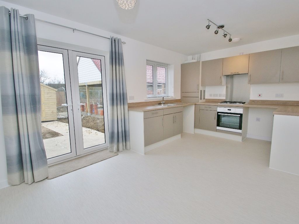 3 bed semidetached house to rent in Ryeland Way, Bridgefield, Ashford