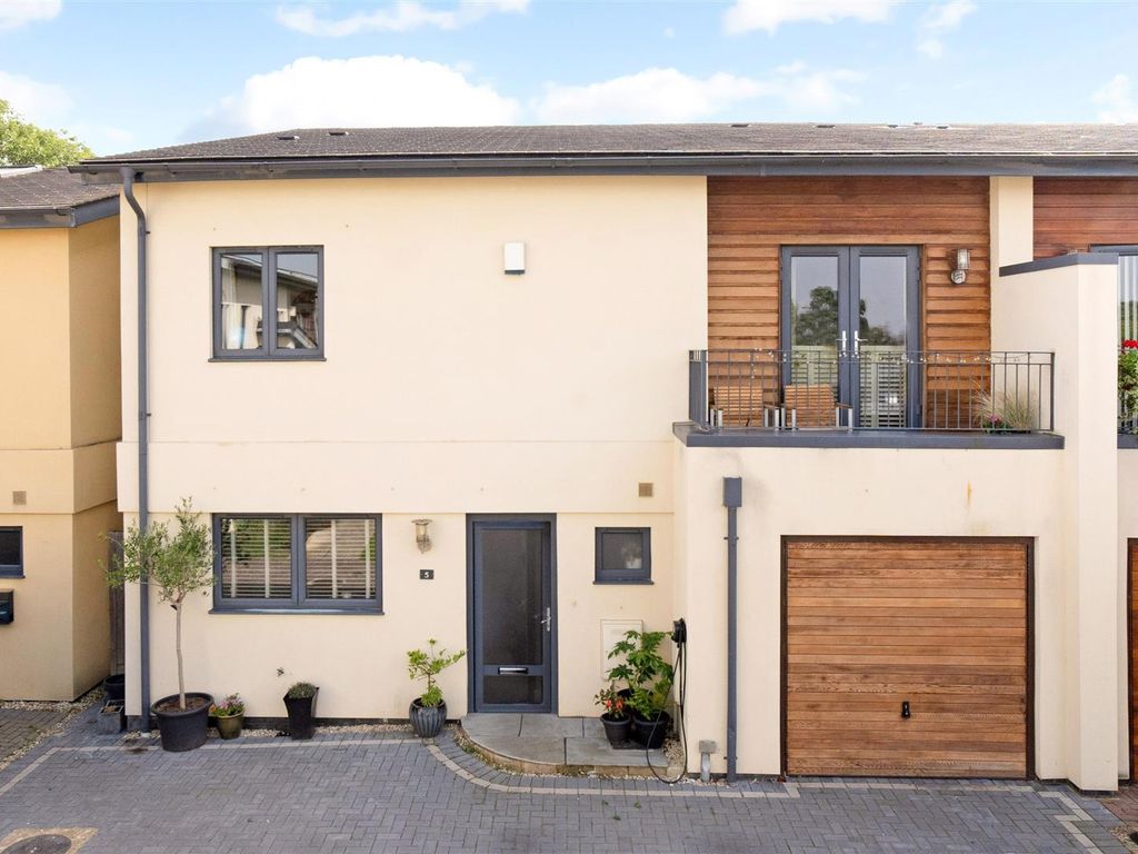 4 bed semidetached house for sale in Chase View, Prestbury, Cheltenham