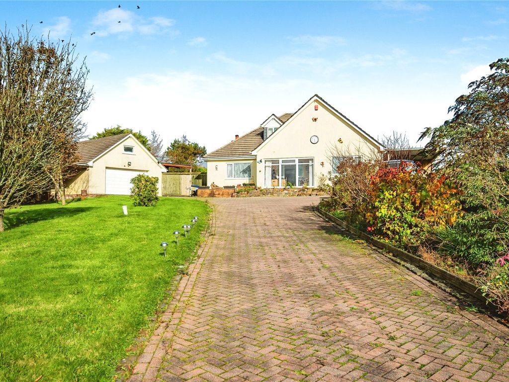 5 bed bungalow for sale in Hermon, Cynwyl Elfed, Carmarthen