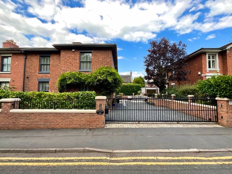 4 bed semidetached house for sale in Cocknage Road, Longton, StokeOn