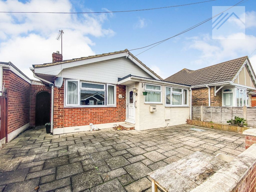 Landsburg Road, Canvey Island SS8  