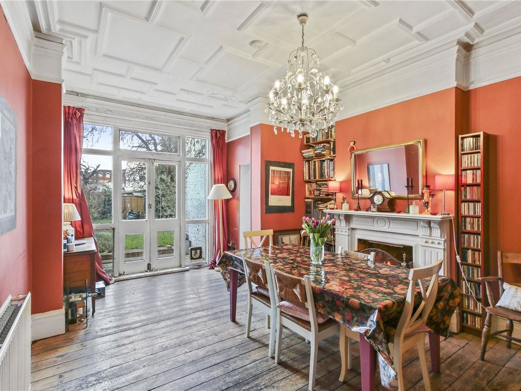 Streatham Road, Mitcham CR4  