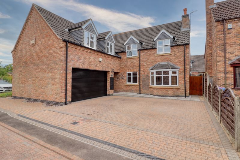 4 bed detached house for sale in Astley Crescent, Scotter, Gainsborough