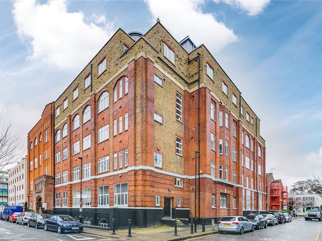 Bernhard Baron House 71 Henriques Street London E1  