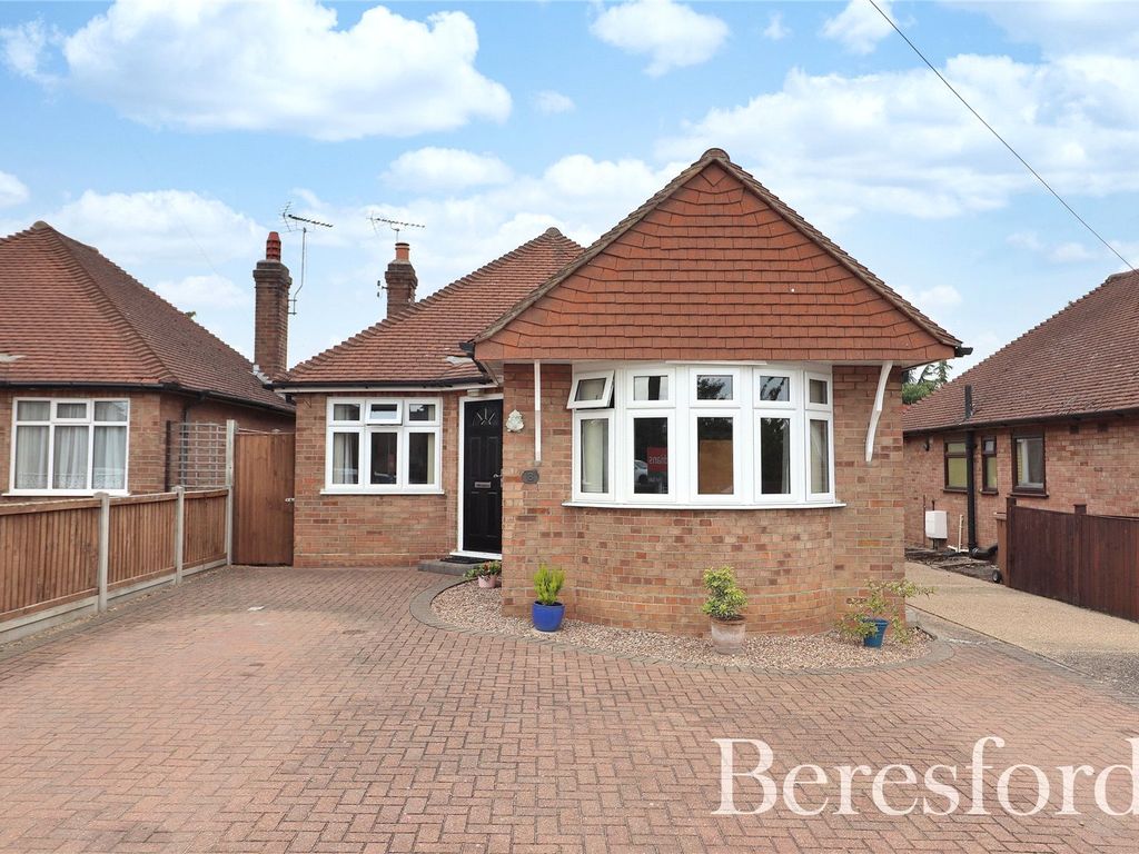 2 bed bungalow for sale in Elms Drive, Chelmsford CM1 Zoopla