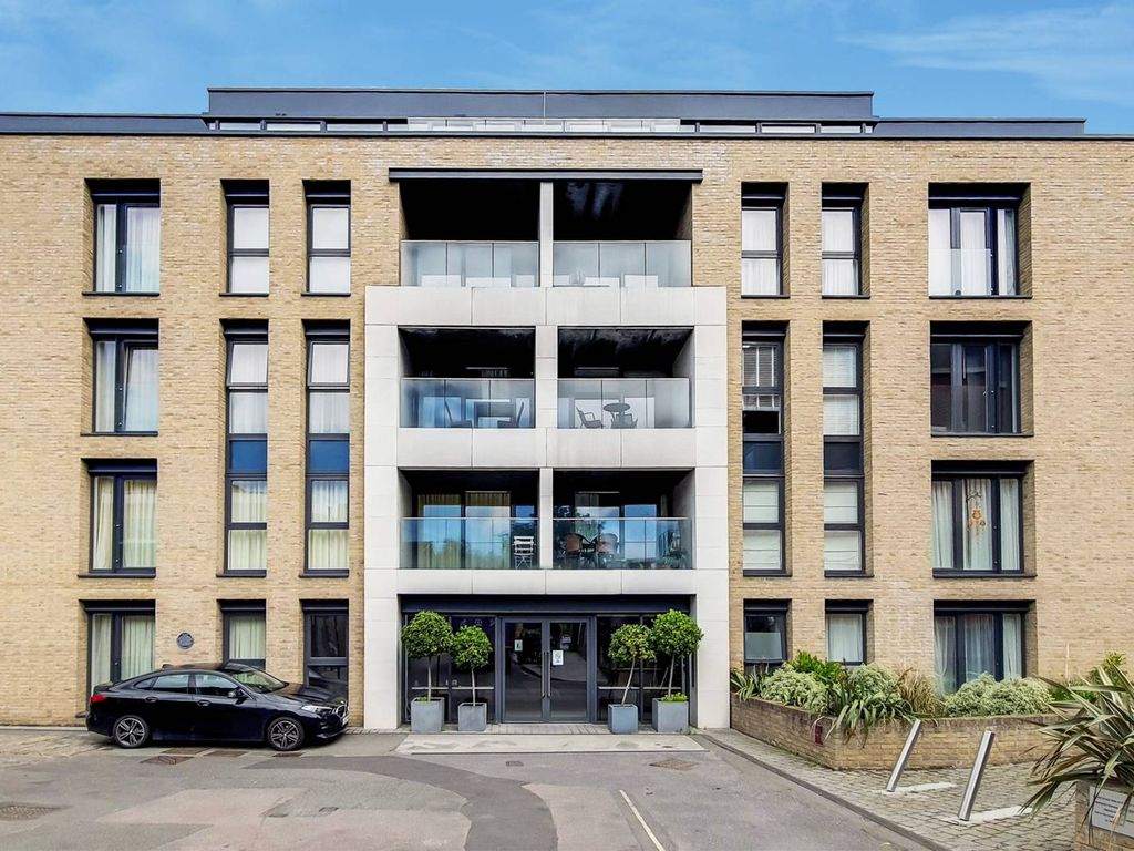 Farm Lane, West Brompton, London SW6  