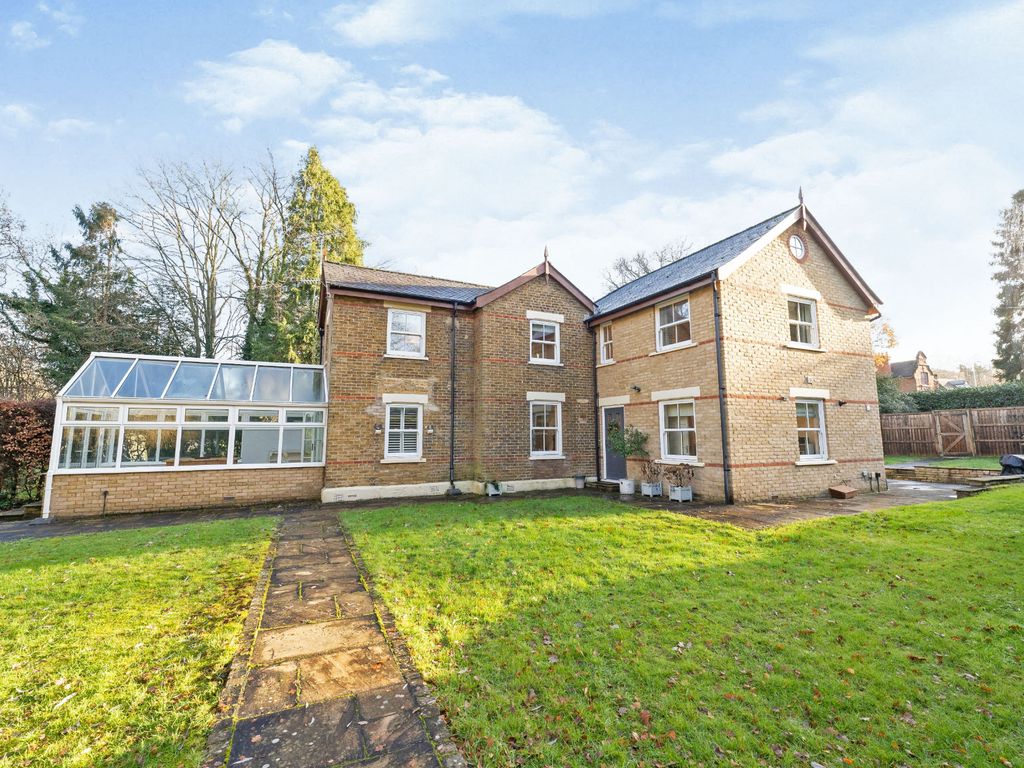 4 bed semidetached house for sale in Prey Heath Road, Woking GU22 Zoopla