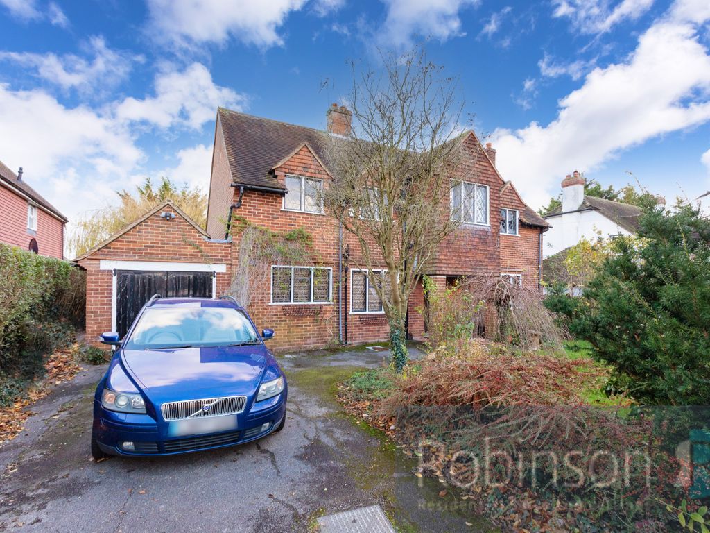 4 bed detached house for sale in Norden Road, Maidenhead, Berkshire SL6