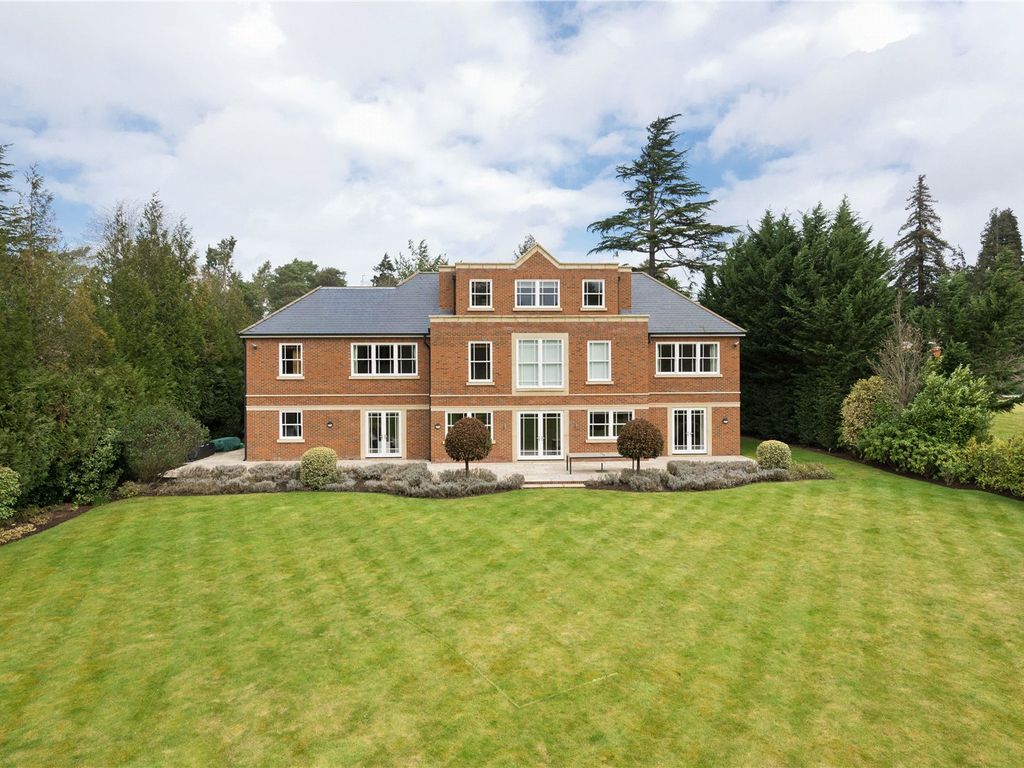 5 bed detached house for sale in Cavendish Road, St Hill