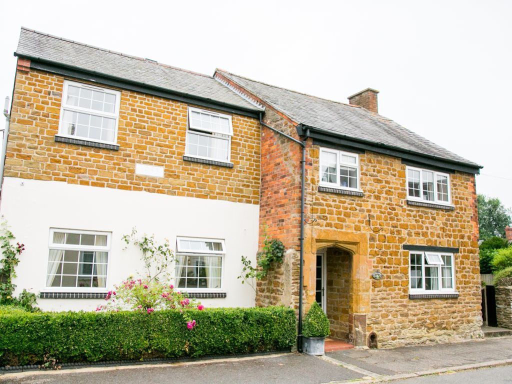 4 bed property to rent in Oakham Lane, Staverton, Daventry NN11 Zoopla