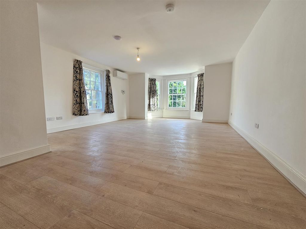 1 bed flat to rent in Flat 6, Coppingford Road, Sawtry, Huntingdon PE28