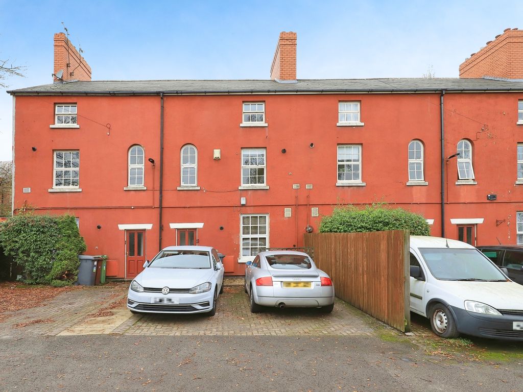 2 bed for sale in Penn Road, Wolverhampton, West Midlands