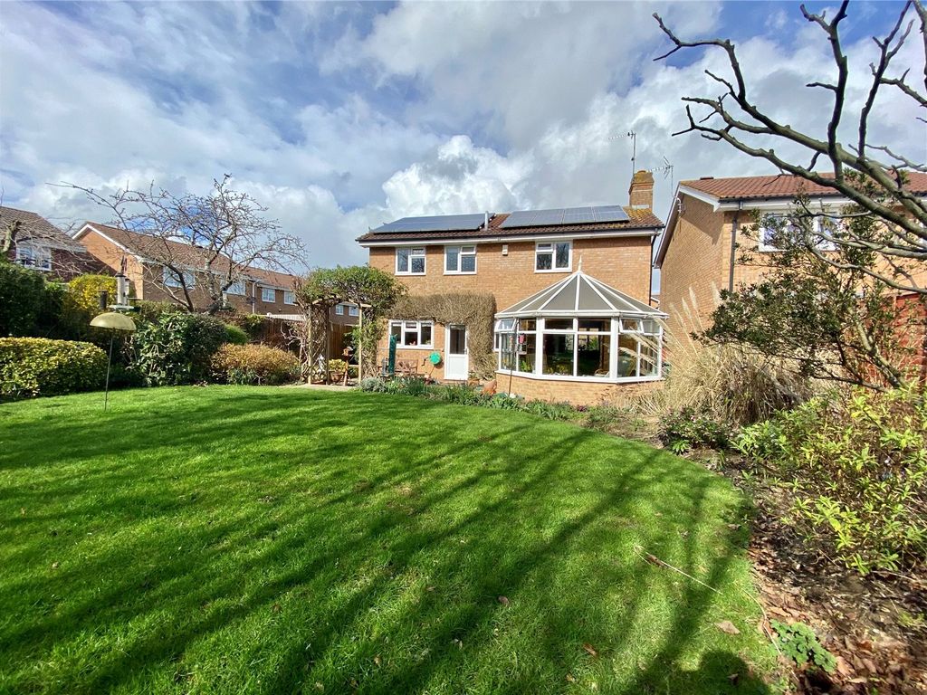 4 bed detached house for sale in Pinery Road, Barnwood, Gloucester