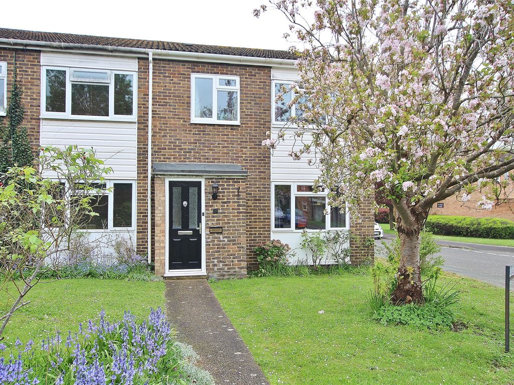 3 bed end terrace house for sale in Knaphill, Woking, Surrey GU21, £
