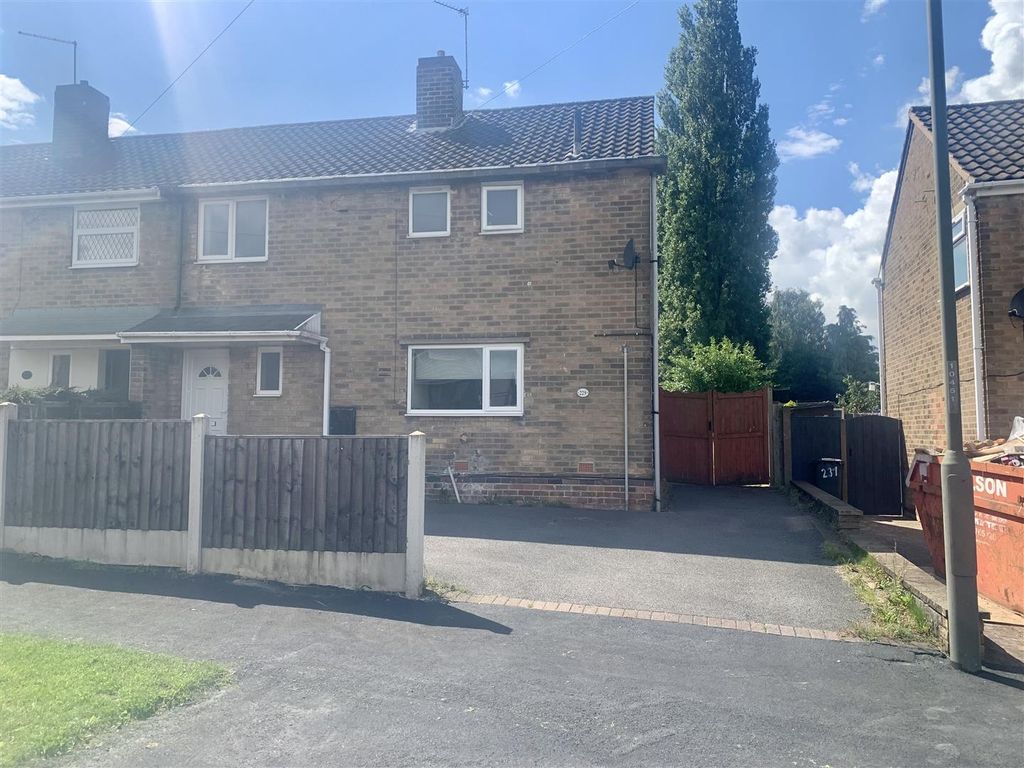 4 bed semidetached house for sale in St. Norbert Drive, Ilkeston DE7