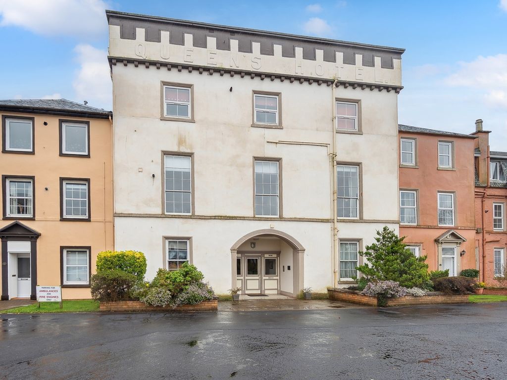 1 bed flat for sale in Queens Court, Helensburgh, Argyll & Bute G84, £